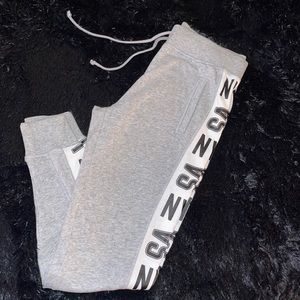 NWOT VS joggers